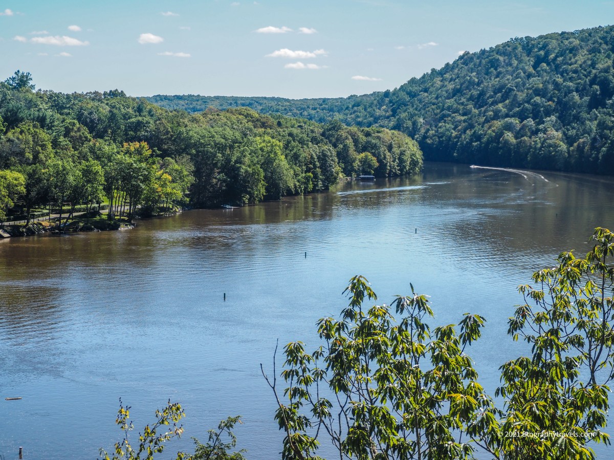 CT: Litchfield County-New Milford-Lovers&nbsp;Leap