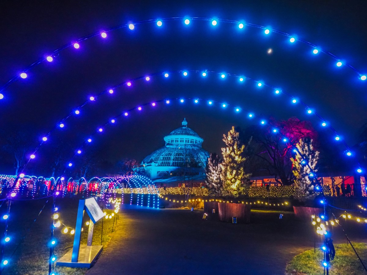 NY: NY Botanical Garden- Holiday&nbsp;Event